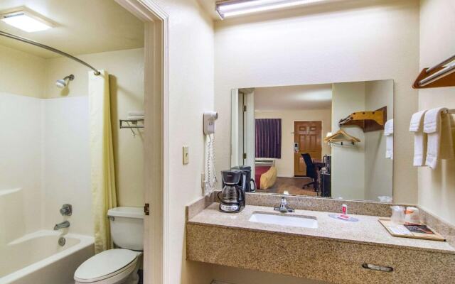Days Inn La Fayette