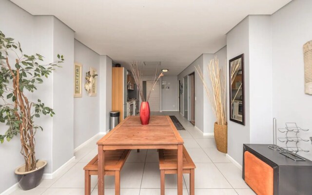 Homey Apartment at the Greenmarket Square