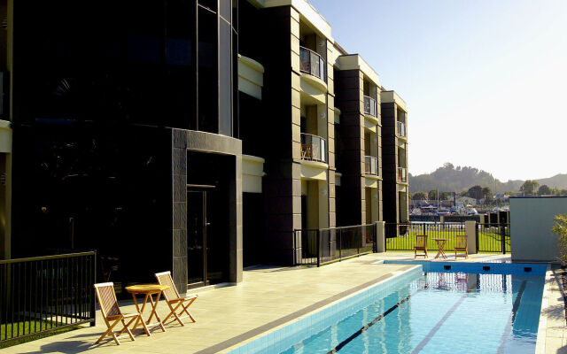 Portside Hotel