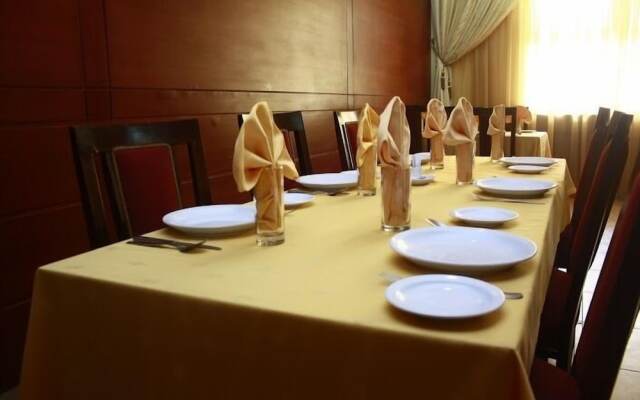 The Metropolitan Hotel Calabar