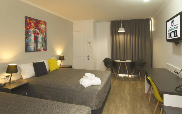 Glenmore Palms Motel