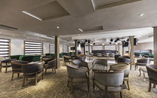 SUNRISE Semiramis II Cruise