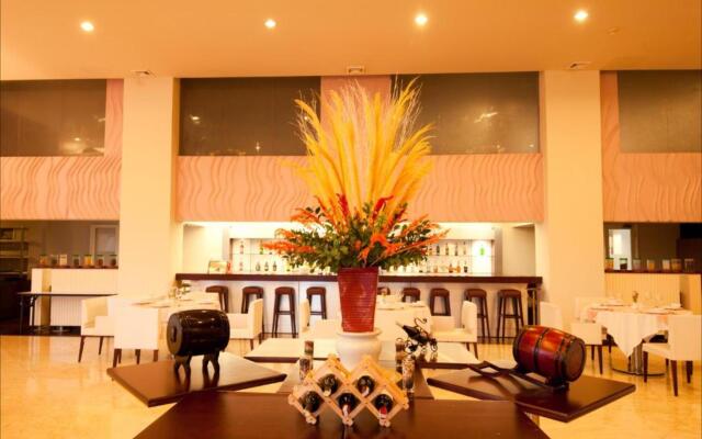 TTC Hotel Premium Ngoc Lan