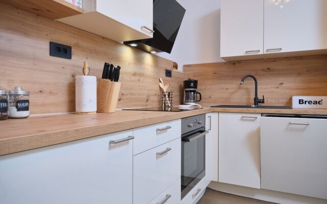 Bacci Central 2-Bedroom Apartment