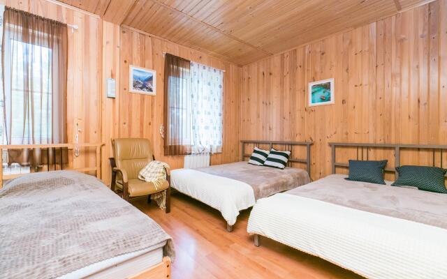 Праздничный Дом