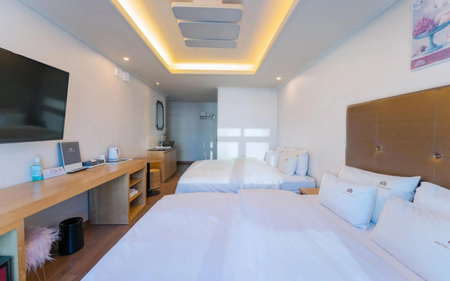 Central Park Hotel Busan