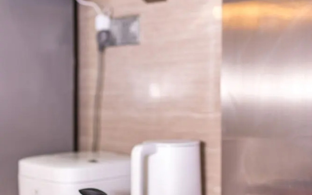 Locals Boutique Apartment Jiuzhou Port.5