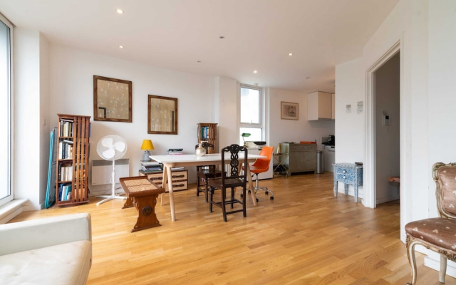 Regent's Canal View Apartment