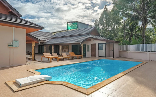 Spacious 4BR Pool Villa in Chalong V155
