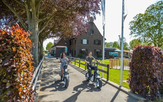 Tidy Chalet With Dishwasher, 9 km From Maastricht