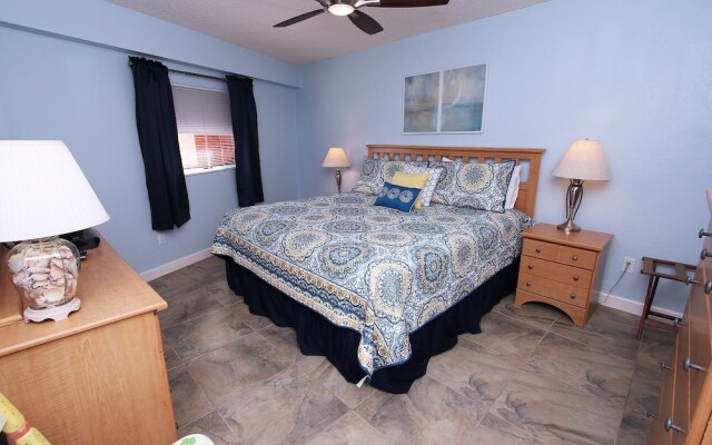 Chateaux 503 Apartment