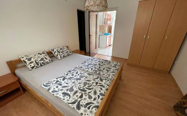 White Apartment for 2