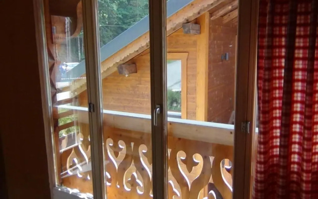 Chalet Suisse