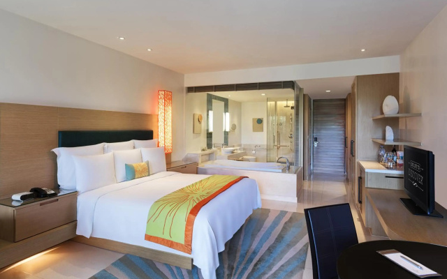 Renaissance Phuket Resort & Spa - photo 4