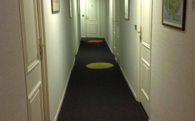 Hotel des Grands Hommes - Bordeaux Centre