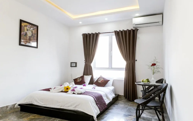 Hoi An White Villa