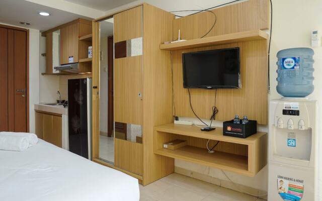 Cozy and Comfy Studio Margonda Residence 3 Apartment