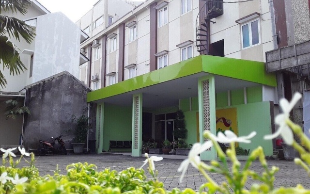 Capital O 95198 Angel Homestay