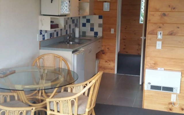 Pauanui Pines Motor Lodge