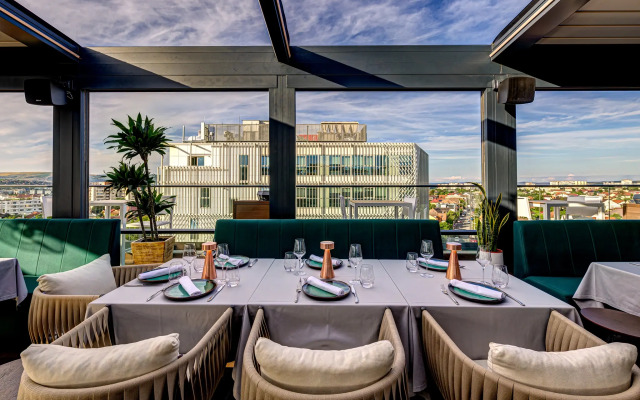 Vibre Hotel