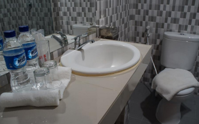 LJ Hotel Medan