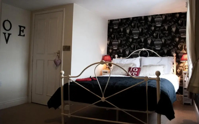 The Castle House Luxury Bed & Breakfast