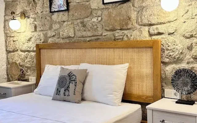 The Comelly Alaçatı