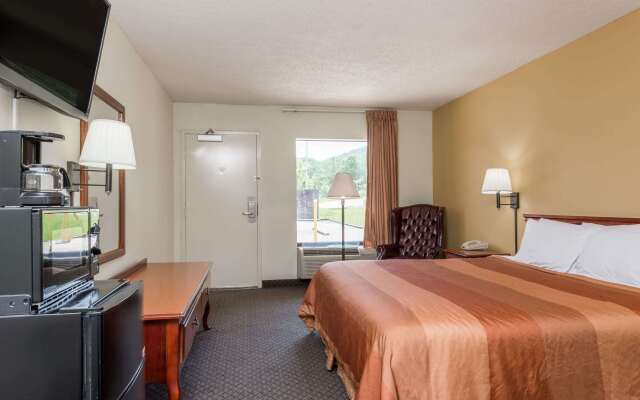 Days Inn by Wyndham Fort Payne