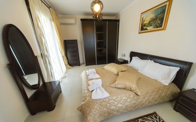 Villas Hanioti
