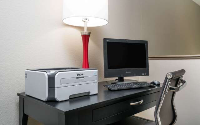 Super 8 by Wyndham Spirit Lake/Okoboji