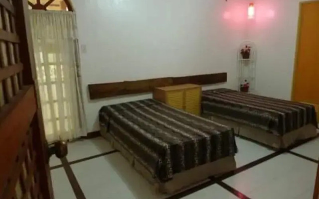 Star Cove Bed And Breakfast by OYO Rooms