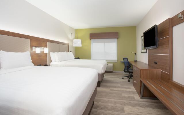 Holiday Inn Express & Suites Amarillo, an IHG Hotel