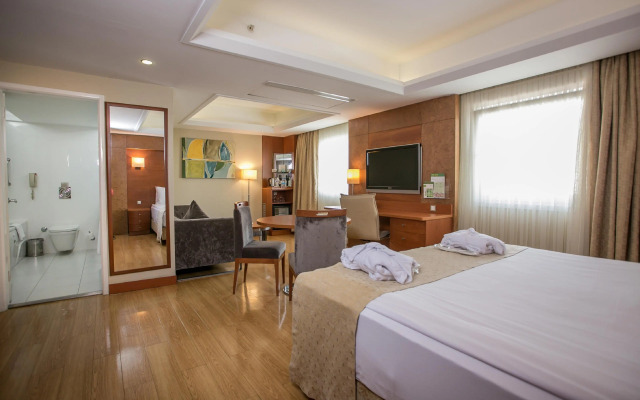 Holiday Inn Istanbul City by IHG