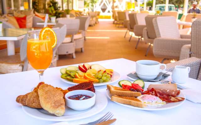 Chryssi Akti, Sure Hotel Collection by Best Western