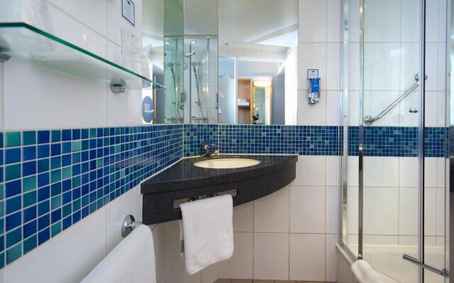 Holiday Inn Express Cambridge by IHG