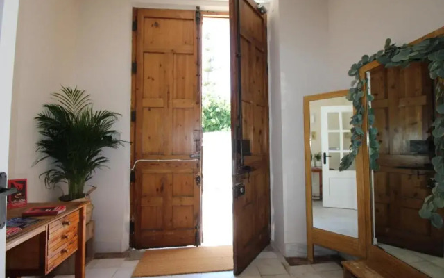 Las Acacias Hostal Restaurante