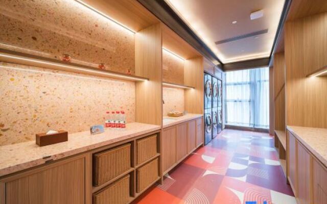 Orange Hotel (Changsha SongyaLake WuyuePlaza)
