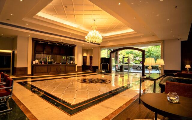 Hotel Royal Orchid Bangalore