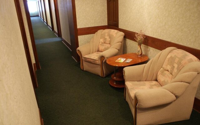 Green City Hotel
