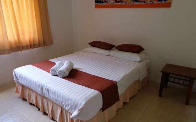 Khaolak Seafan Bed & Breakfast