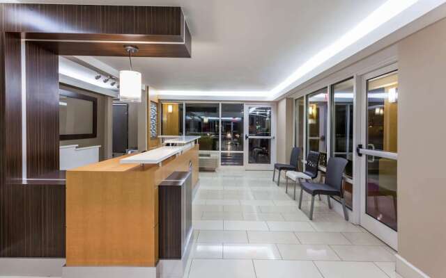 Super 8 Dalton/Convention Center Area