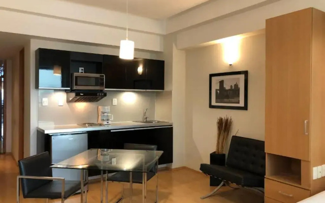 Suites Capri – Reforma 410