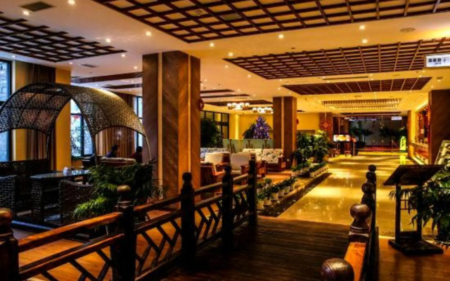Huaximu Hot Spring Hotel