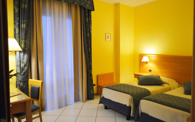 Hotel Bristol