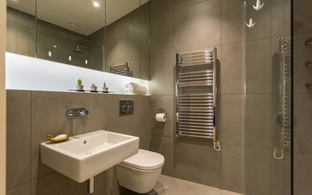 Luxury Smart Home in Central London, 4 Guests