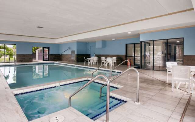 Best Western Waukesha Grand