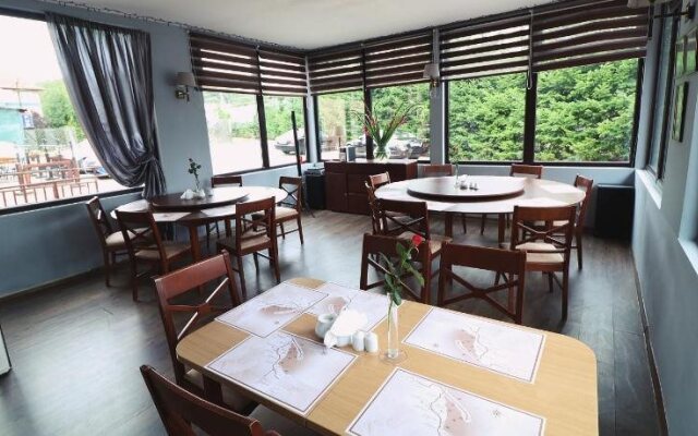 Hotel Adria