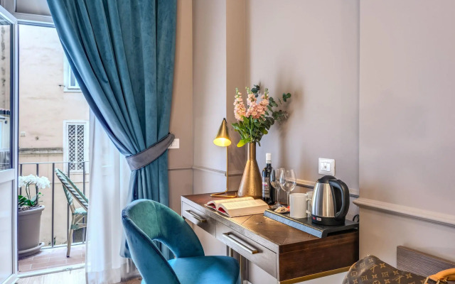 Tree Charme Parliament Boutique Hotel