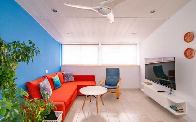 Costa Lairaga Suite junto a Canteras