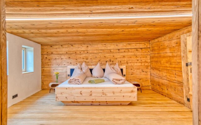 Jup - a luxury boutique chalet